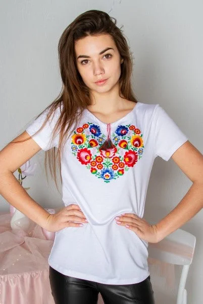 Women's short sleeve white shirt with floral embroidery "Kvity"